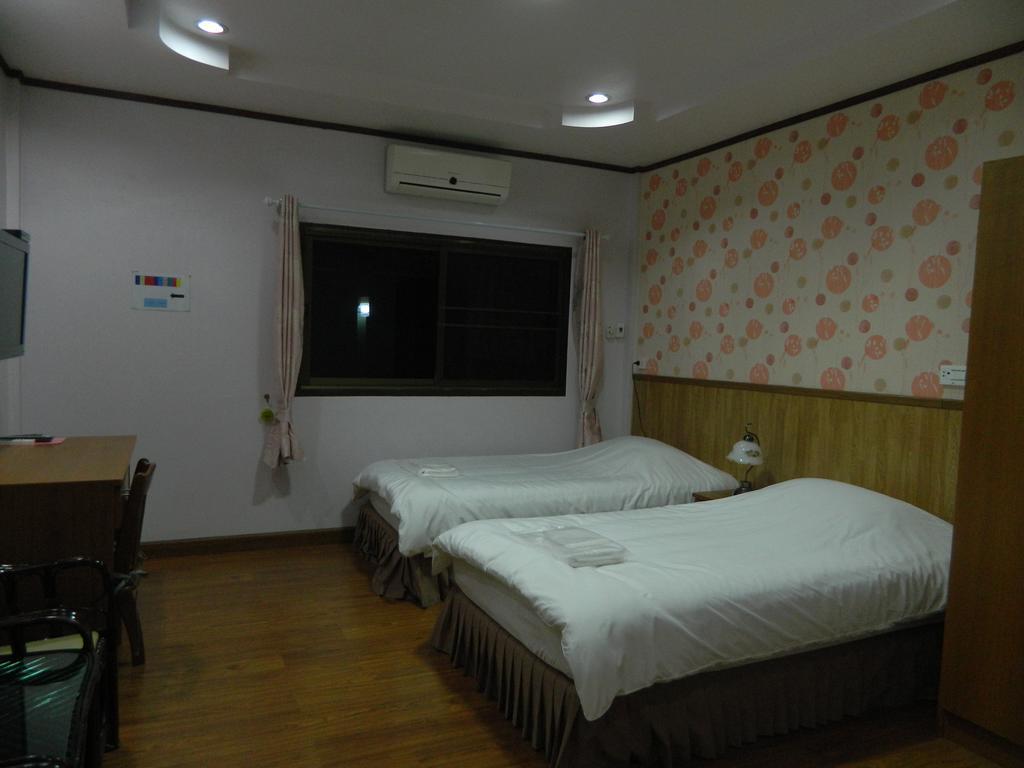 Garden Place Hotel Phetchabun Bilik gambar